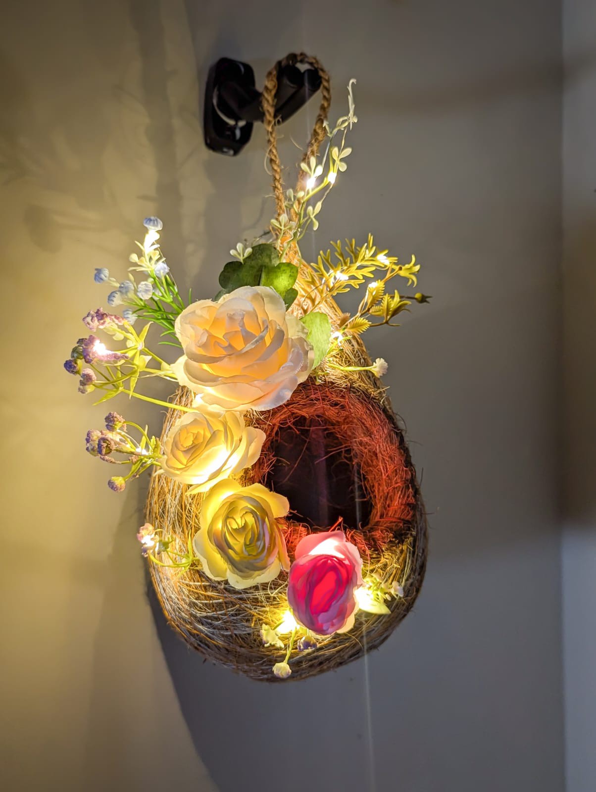 Bird Nest with Rose MRW02