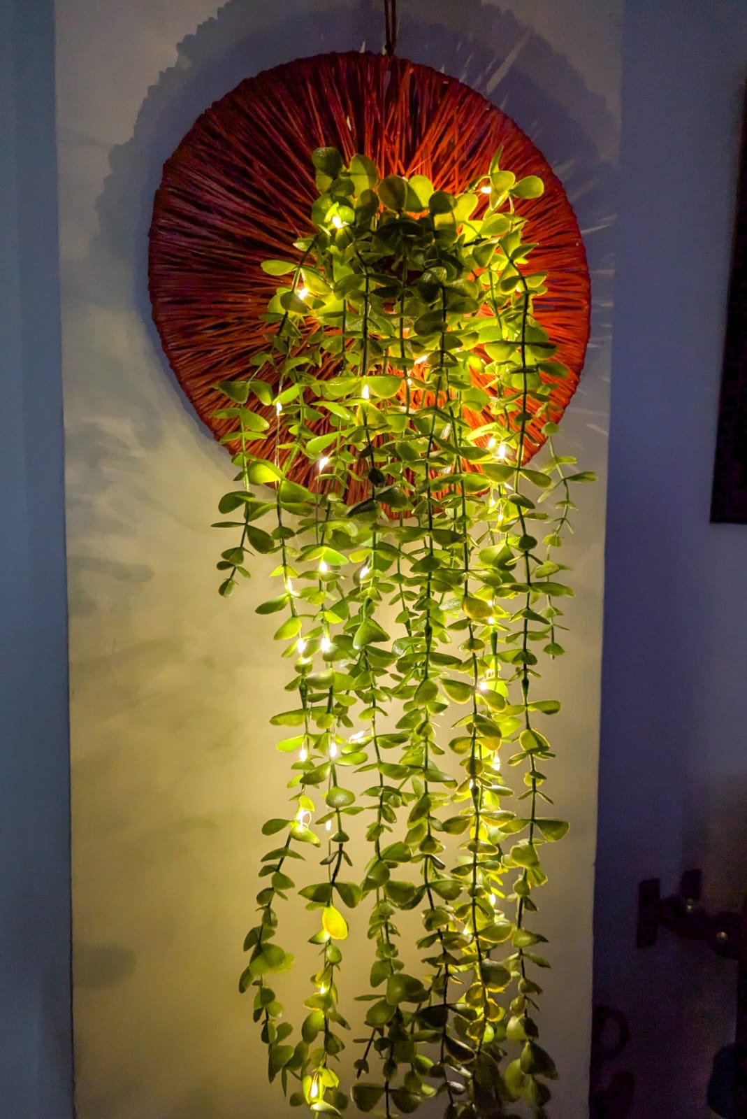 Wall Vase with Coin Jhar & Light