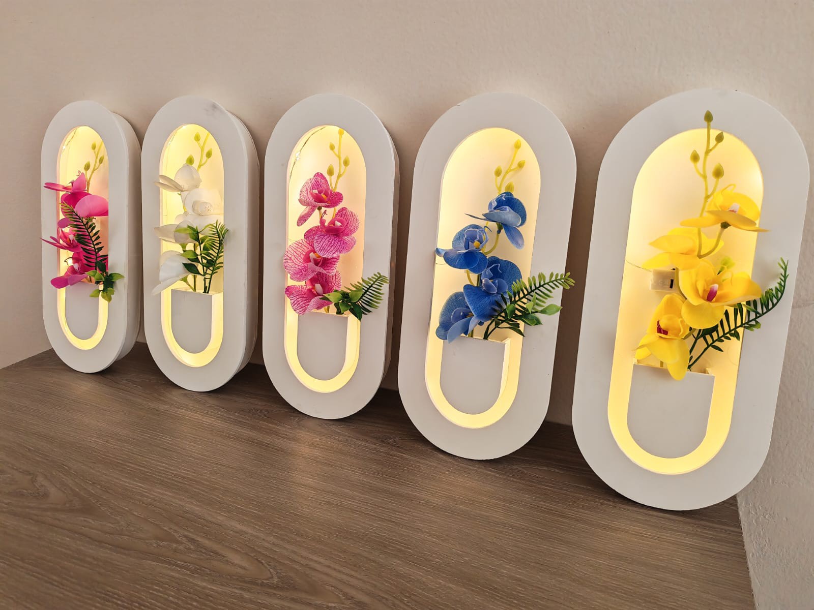 5pcs Orchid Capsule Glow Vase Combo