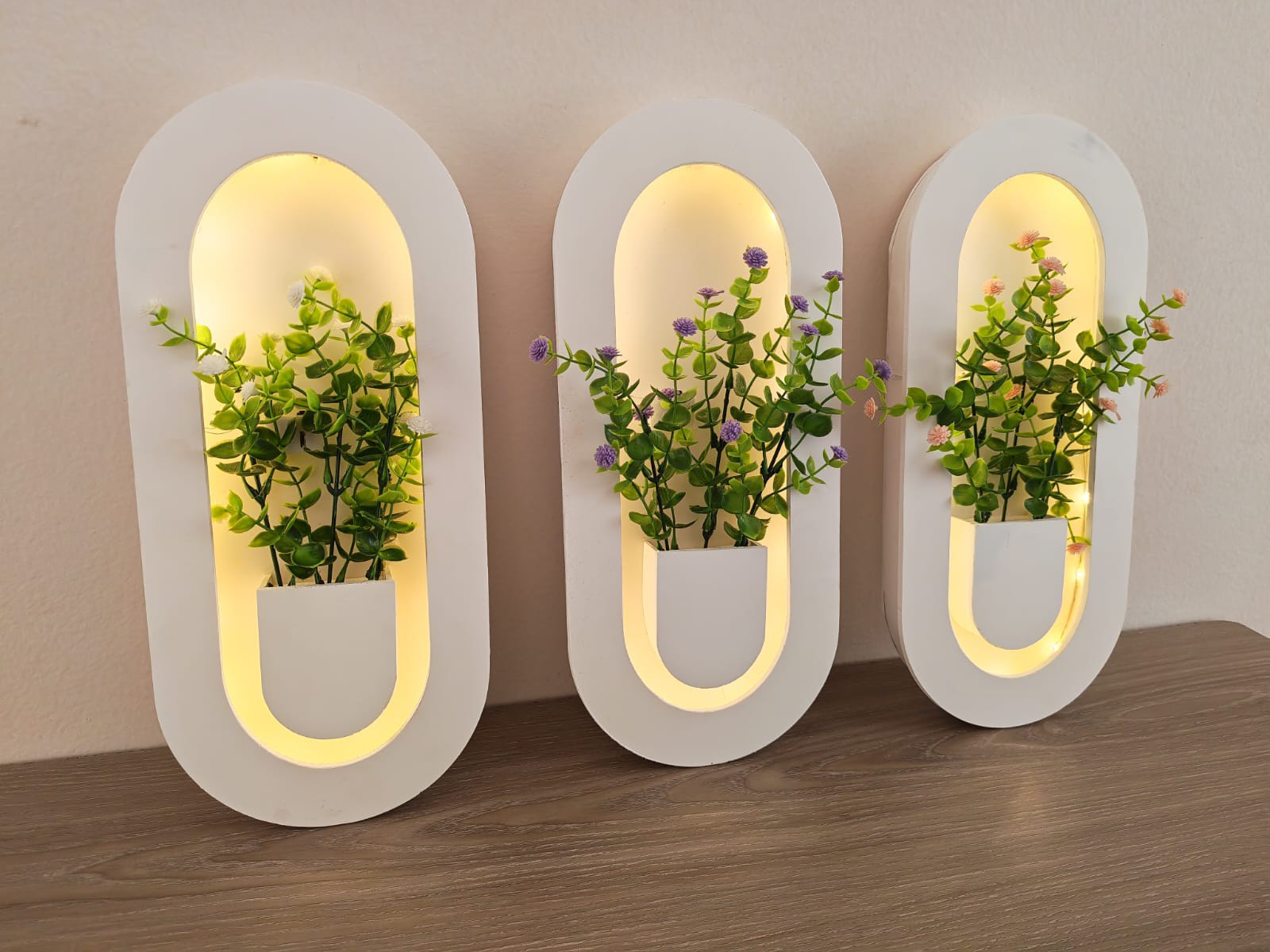 3pcs Golden Capsule Glow Vase Combo