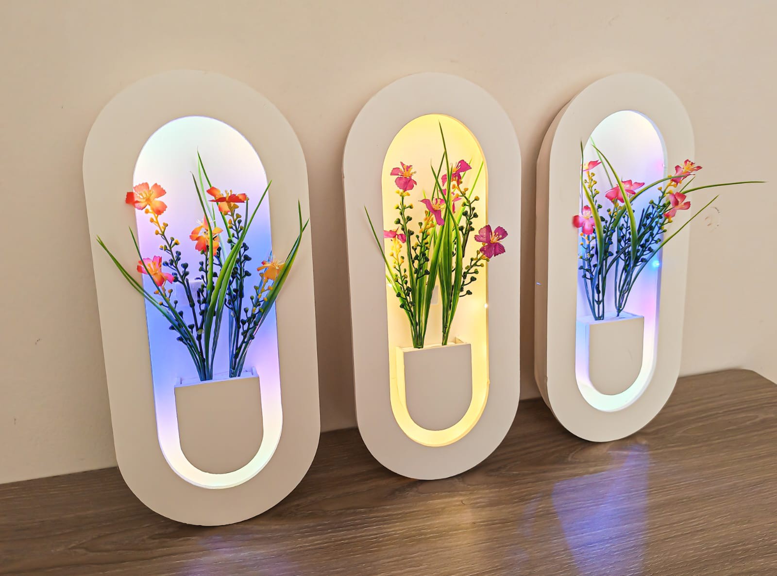 Capsule Glow Vase Gash Flower 1pcs Golden+2pcs Multi Combo